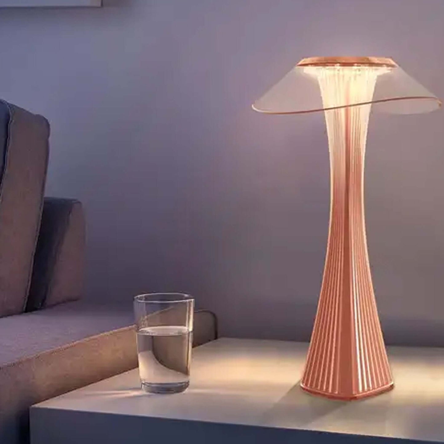 Nordika Moderne i rosa guld i hyggelige omgivelser i stue